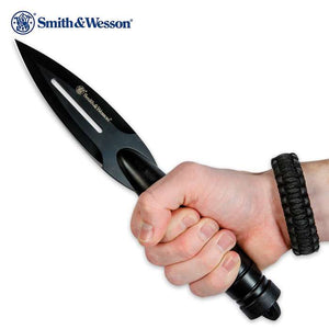 Smith and Wesson Survival Spear